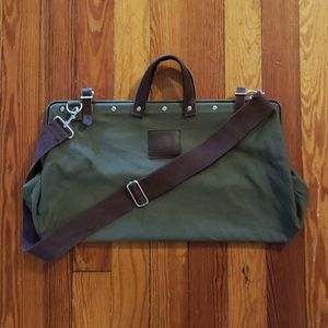 Bespoke Post Custom Doctor Style Weekender Bag